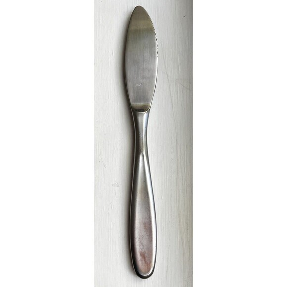 Pottery Barn TIVOLI Flatware Stainless 18/10 Satin Korea Knife 8 1/4” - Picture 2 of 3